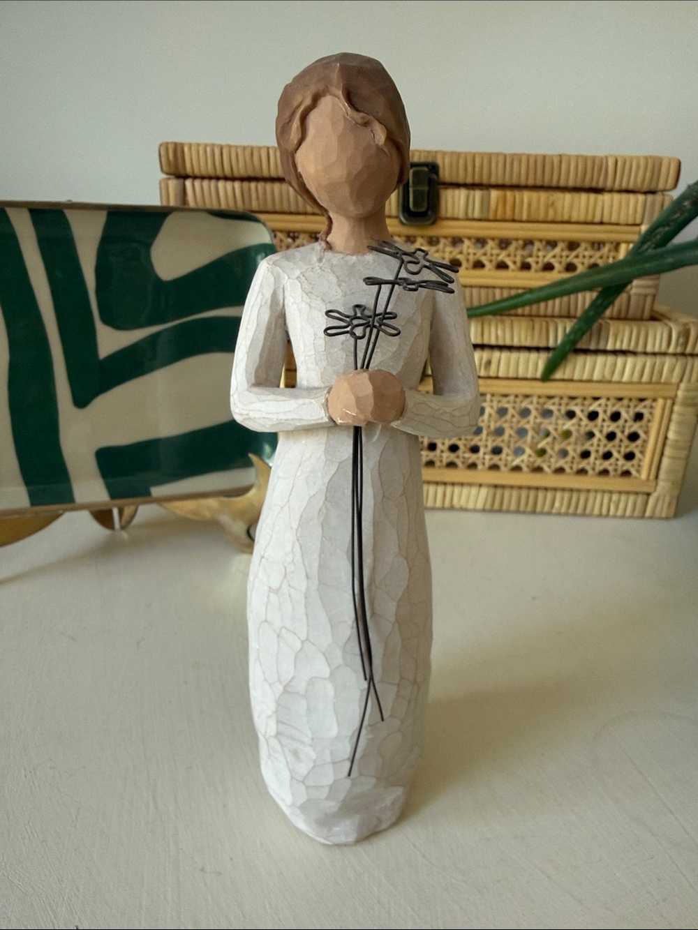 Willow Tree Grateful Figurine 2004